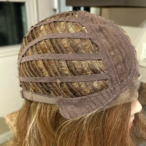 Belle Tress Coco in rare shade Nutella Buttercream - Picture 6 of 8